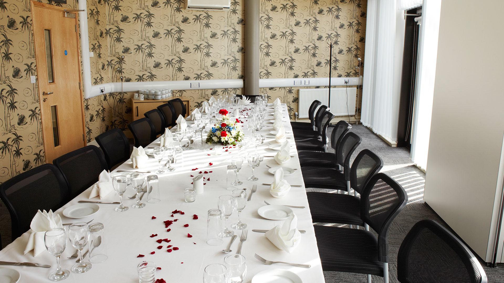 Board suite table